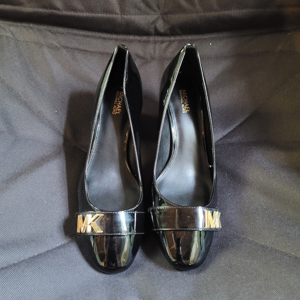 Michael Kors Jilly Flex Pumps